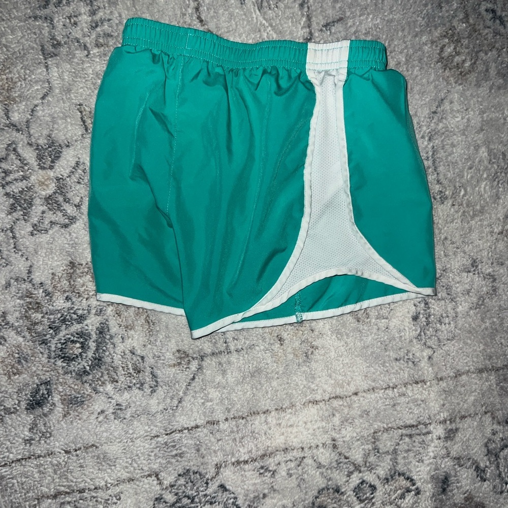 Nike Dri-Fit Running Girls M Shorts - Picture 6 of 9